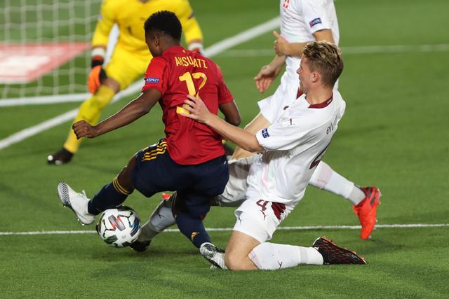 沙特超-C罗点射马内双响 利雅得胜利3-1阿科多