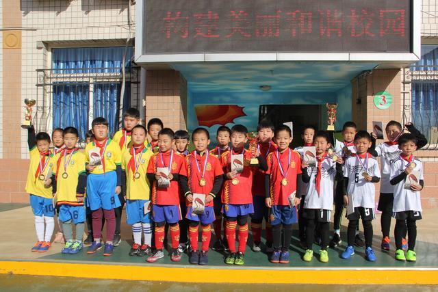 许利民担任首钢男篮主教练 李楠任技术顾问